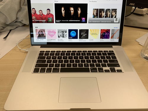 蘋果電腦 科技與設(shè)計(jì)的完美融合